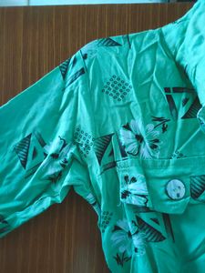 New Womens Top
