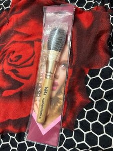 Babila Powder Brush - New!