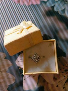 Sparkling Silver Ring