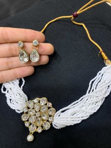 white moti choker with earrings set