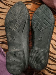 Black Heel Bellies (Jutti)