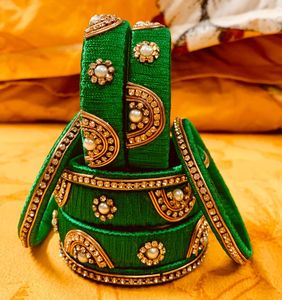 Silk Thread Green Bangle Set
