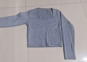 fitted long sleeve crop top