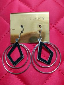 Stainless Steel Earrings With Sparkley Black Shine