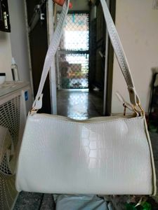 Latest Sling bag White Color