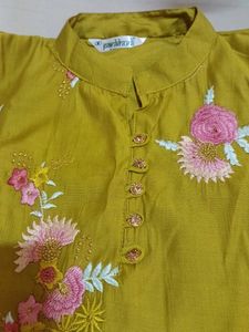 Embroidered Kurta Set