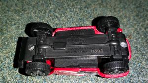 Maisto Off-road Car