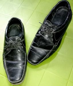 Black Formal Shoes