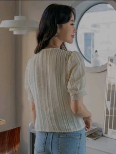 DAZY Contrast Lace V-Neck Puff Sleeve Blouse