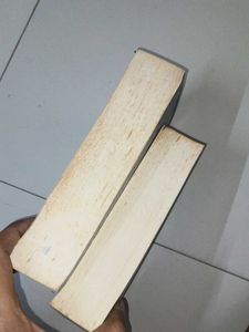 Cassandra Clare: Chain of Iron &amp; Lady Midnight