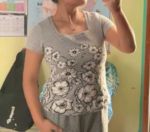 Elegant Floral Print Top