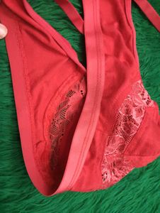 Red Hot 🌾Bra Simple 34.C