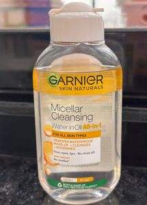 Garnier Micellar Cleansing Water in Oil