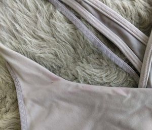 🧘‍ Athleta Transcendence Strappy Sports Bra