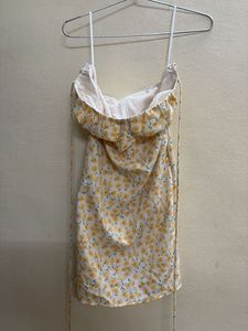 Cute Floral Dress With Yellow Flowers