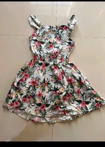 Size ,M,L
