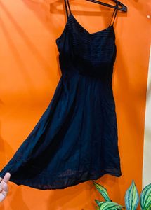 BLACK DRESS FOR PARTY