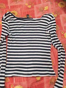 Cute Stripped Top 🤩