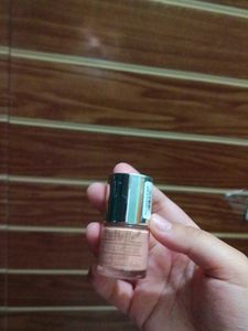 Debelle Authentic Nail Polish