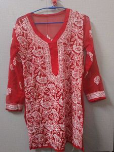 Red Embroidered Kurta