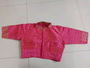 Saree With Stiched Blouse