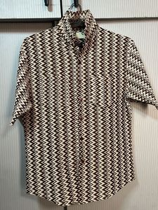 Vintage Zig-Zag Pattern Button-Down