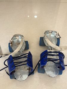Skates