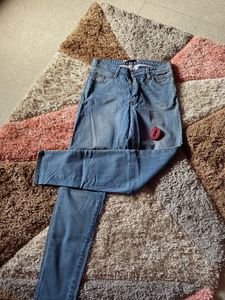 Light Wash Denim Jeans