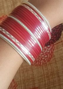 Red &amp; White Bridal Bangles