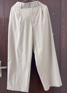 VAN HEUSEN BEIGE PANTS