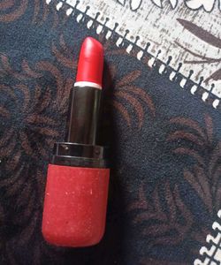 8 COMBO MAKE UP OFFER!! 😍🤌🏻