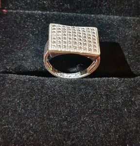 Sparkling gents Silver Ring