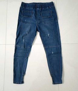 Distressed Pocket Jeans For Women