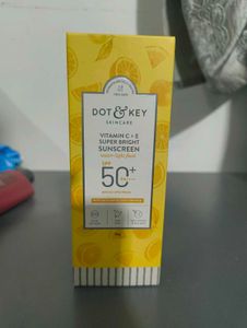 New ❤️‍🔥Hot Deal Dot & Key Sunscreen SPF 50