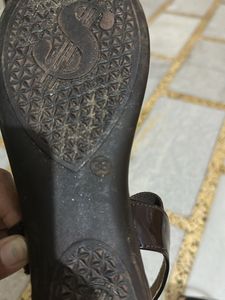 Sandle