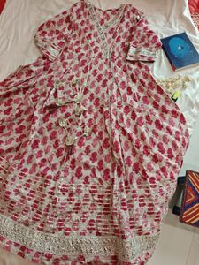 🌸Anarkali Suit Set With Kota Doriya Dupatta🌸