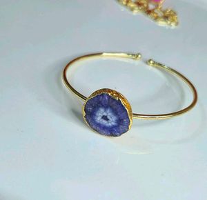 Uncut raw Agate Stone adjustable bracelet