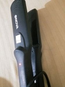 NOVA Hair Straightener /280 Rs In Cash