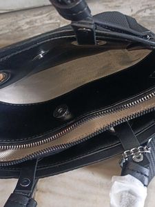 Min  Handbag🆕🖤