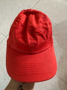 Caps