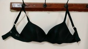 Enamor Black Bra