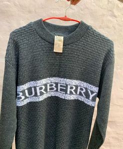 Burberry Sweater orignal comfortable
