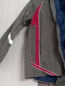 Branded 🌧️☔ Raincoat