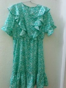 FLORAL RUFFLE DRESS