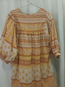 Beautiful Dress for Sale – (XS)