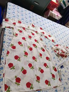Elegant Floral Print Kurta
