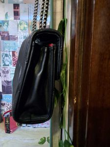 Chic Black Shoulder Bag