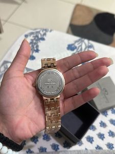 adamo design watch