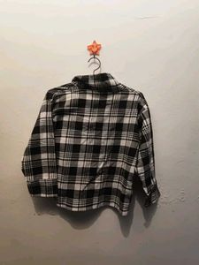 Classic Black and White Plaid Flannel Shirt