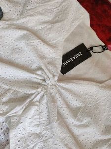 White hakoba Crop Top